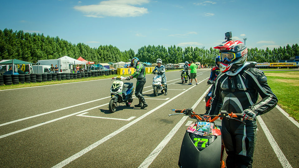 Körverseny, kategória 2, demo kép